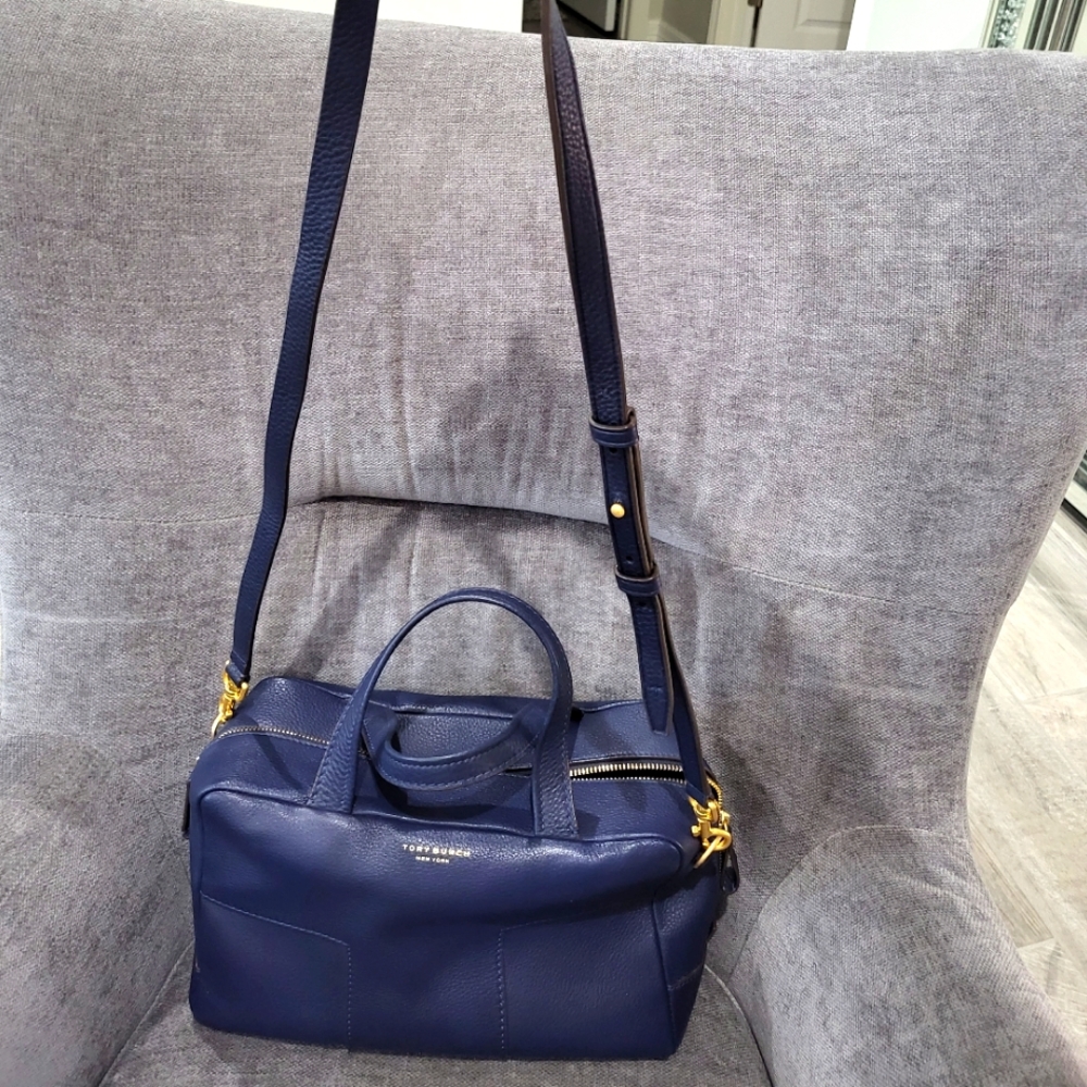 Tory Burch shoulder or cross body purse
